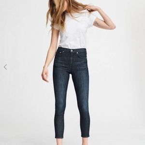 Skinny , high waisted jeans, ankle length